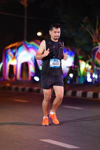 BIB: 40203
                            <button type="button" onclick="openModal(20028533)" class="btn btn-primary btn-sm float-right btn-popup" data-toggle="modal" data-target=".modal-high-quality">
                        <i class="fas fa-shopping-cart"></i> Add to Cart
                    </button>
                                            <button type="button" onclick="isThisMe(20028533, true)" class="btn btn-success btn-sm float-right btn-popup btn-isme hidden" data-toggle="tooltip" data-placement="bottom" title="นี่คือรูปของคุณใช่ไหม คลิกที่นี่เพื่อเอาเข้าอัลบั้ม">
                        <i class="fas fa-plus"></i> Add to album
                    </button>
                    <button type="button" onclick="isThisMe(20028533, false)" class="btn btn-warning btn-sm float-right btn-popup btn-isnotme hidden">
                        <i class="fas fa-ban"></i> Remove from album
                    </button>