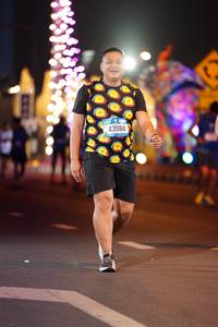 BIB: 43984
                            <button type="button" onclick="openModal(20062208)" class="btn btn-primary btn-sm float-right btn-popup" data-toggle="modal" data-target=".modal-high-quality">
                        <i class="fas fa-shopping-cart"></i> Add to Cart
                    </button>
                                            <button type="button" onclick="isThisMe(20062208, true)" class="btn btn-success btn-sm float-right btn-popup btn-isme hidden" data-toggle="tooltip" data-placement="bottom" title="นี่คือรูปของคุณใช่ไหม คลิกที่นี่เพื่อเอาเข้าอัลบั้ม">
                        <i class="fas fa-plus"></i> Add to album
                    </button>
                    <button type="button" onclick="isThisMe(20062208, false)" class="btn btn-warning btn-sm float-right btn-popup btn-isnotme hidden">
                        <i class="fas fa-ban"></i> Remove from album
                    </button>