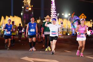 BIB: 654, 520
                            <button type="button" onclick="openModal(19974432)" class="btn btn-primary btn-sm float-right btn-popup" data-toggle="modal" data-target=".modal-high-quality">
                        <i class="fas fa-shopping-cart"></i> Add to Cart
                    </button>
                                            <button type="button" onclick="isThisMe(19974432, true)" class="btn btn-success btn-sm float-right btn-popup btn-isme hidden" data-toggle="tooltip" data-placement="bottom" title="นี่คือรูปของคุณใช่ไหม คลิกที่นี่เพื่อเอาเข้าอัลบั้ม">
                        <i class="fas fa-plus"></i> Add to album
                    </button>
                    <button type="button" onclick="isThisMe(19974432, false)" class="btn btn-warning btn-sm float-right btn-popup btn-isnotme hidden">
                        <i class="fas fa-ban"></i> Remove from album
                    </button>