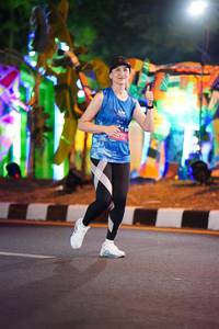 BIB: 5731
                            <button type="button" onclick="openModal(20047288)" class="btn btn-primary btn-sm float-right btn-popup" data-toggle="modal" data-target=".modal-high-quality">
                        <i class="fas fa-shopping-cart"></i> Add to Cart
                    </button>
                                            <button type="button" onclick="isThisMe(20047288, true)" class="btn btn-success btn-sm float-right btn-popup btn-isme hidden" data-toggle="tooltip" data-placement="bottom" title="นี่คือรูปของคุณใช่ไหม คลิกที่นี่เพื่อเอาเข้าอัลบั้ม">
                        <i class="fas fa-plus"></i> Add to album
                    </button>
                    <button type="button" onclick="isThisMe(20047288, false)" class="btn btn-warning btn-sm float-right btn-popup btn-isnotme hidden">
                        <i class="fas fa-ban"></i> Remove from album
                    </button>