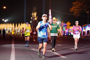 BIB: 41431
                            <button type="button" onclick="openModal(19977972)" class="btn btn-primary btn-sm float-right btn-popup" data-toggle="modal" data-target=".modal-high-quality">
                        <i class="fas fa-shopping-cart"></i> Add to Cart
                    </button>
                                            <button type="button" onclick="isThisMe(19977972, true)" class="btn btn-success btn-sm float-right btn-popup btn-isme hidden" data-toggle="tooltip" data-placement="bottom" title="นี่คือรูปของคุณใช่ไหม คลิกที่นี่เพื่อเอาเข้าอัลบั้ม">
                        <i class="fas fa-plus"></i> Add to album
                    </button>
                    <button type="button" onclick="isThisMe(19977972, false)" class="btn btn-warning btn-sm float-right btn-popup btn-isnotme hidden">
                        <i class="fas fa-ban"></i> Remove from album
                    </button>