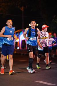 BIB: 42541, 42559, 42352
                            <button type="button" onclick="openModal(19749101)" class="btn btn-primary btn-sm float-right btn-popup" data-toggle="modal" data-target=".modal-high-quality">
                        <i class="fas fa-shopping-cart"></i> Add to Cart
                    </button>
                                            <button type="button" onclick="isThisMe(19749101, true)" class="btn btn-success btn-sm float-right btn-popup btn-isme hidden" data-toggle="tooltip" data-placement="bottom" title="นี่คือรูปของคุณใช่ไหม คลิกที่นี่เพื่อเอาเข้าอัลบั้ม">
                        <i class="fas fa-plus"></i> Add to album
                    </button>
                    <button type="button" onclick="isThisMe(19749101, false)" class="btn btn-warning btn-sm float-right btn-popup btn-isnotme hidden">
                        <i class="fas fa-ban"></i> Remove from album
                    </button>