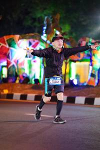 BIB: 40212
                            <button type="button" onclick="openModal(20049043)" class="btn btn-primary btn-sm float-right btn-popup" data-toggle="modal" data-target=".modal-high-quality">
                        <i class="fas fa-shopping-cart"></i> Add to Cart
                    </button>
                                            <button type="button" onclick="isThisMe(20049043, true)" class="btn btn-success btn-sm float-right btn-popup btn-isme hidden" data-toggle="tooltip" data-placement="bottom" title="นี่คือรูปของคุณใช่ไหม คลิกที่นี่เพื่อเอาเข้าอัลบั้ม">
                        <i class="fas fa-plus"></i> Add to album
                    </button>
                    <button type="button" onclick="isThisMe(20049043, false)" class="btn btn-warning btn-sm float-right btn-popup btn-isnotme hidden">
                        <i class="fas fa-ban"></i> Remove from album
                    </button>