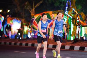 BIB: 40465, 2003
                            <button type="button" onclick="openModal(19931331)" class="btn btn-primary btn-sm float-right btn-popup" data-toggle="modal" data-target=".modal-high-quality">
                        <i class="fas fa-shopping-cart"></i> Add to Cart
                    </button>
                                            <button type="button" onclick="isThisMe(19931331, true)" class="btn btn-success btn-sm float-right btn-popup btn-isme hidden" data-toggle="tooltip" data-placement="bottom" title="นี่คือรูปของคุณใช่ไหม คลิกที่นี่เพื่อเอาเข้าอัลบั้ม">
                        <i class="fas fa-plus"></i> Add to album
                    </button>
                    <button type="button" onclick="isThisMe(19931331, false)" class="btn btn-warning btn-sm float-right btn-popup btn-isnotme hidden">
                        <i class="fas fa-ban"></i> Remove from album
                    </button>