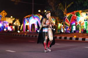 BIB: 
                            <button type="button" onclick="openModal(20002767)" class="btn btn-primary btn-sm float-right btn-popup" data-toggle="modal" data-target=".modal-high-quality">
                        <i class="fas fa-shopping-cart"></i> Add to Cart
                    </button>
                                            <button type="button" onclick="isThisMe(20002767, true)" class="btn btn-success btn-sm float-right btn-popup btn-isme hidden" data-toggle="tooltip" data-placement="bottom" title="นี่คือรูปของคุณใช่ไหม คลิกที่นี่เพื่อเอาเข้าอัลบั้ม">
                        <i class="fas fa-plus"></i> Add to album
                    </button>
                    <button type="button" onclick="isThisMe(20002767, false)" class="btn btn-warning btn-sm float-right btn-popup btn-isnotme hidden">
                        <i class="fas fa-ban"></i> Remove from album
                    </button>