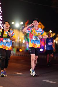 BIB: 44149, 43413
                            <button type="button" onclick="openModal(19761418)" class="btn btn-primary btn-sm float-right btn-popup" data-toggle="modal" data-target=".modal-high-quality">
                        <i class="fas fa-shopping-cart"></i> Add to Cart
                    </button>
                                            <button type="button" onclick="isThisMe(19761418, true)" class="btn btn-success btn-sm float-right btn-popup btn-isme hidden" data-toggle="tooltip" data-placement="bottom" title="นี่คือรูปของคุณใช่ไหม คลิกที่นี่เพื่อเอาเข้าอัลบั้ม">
                        <i class="fas fa-plus"></i> Add to album
                    </button>
                    <button type="button" onclick="isThisMe(19761418, false)" class="btn btn-warning btn-sm float-right btn-popup btn-isnotme hidden">
                        <i class="fas fa-ban"></i> Remove from album
                    </button>