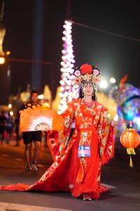 BIB: 231
                            <button type="button" onclick="openModal(20060260)" class="btn btn-primary btn-sm float-right btn-popup" data-toggle="modal" data-target=".modal-high-quality">
                        <i class="fas fa-shopping-cart"></i> Add to Cart
                    </button>
                                            <button type="button" onclick="isThisMe(20060260, true)" class="btn btn-success btn-sm float-right btn-popup btn-isme hidden" data-toggle="tooltip" data-placement="bottom" title="นี่คือรูปของคุณใช่ไหม คลิกที่นี่เพื่อเอาเข้าอัลบั้ม">
                        <i class="fas fa-plus"></i> Add to album
                    </button>
                    <button type="button" onclick="isThisMe(20060260, false)" class="btn btn-warning btn-sm float-right btn-popup btn-isnotme hidden">
                        <i class="fas fa-ban"></i> Remove from album
                    </button>