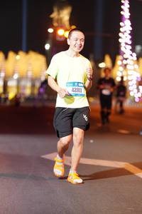 BIB: 42811
                            <button type="button" onclick="openModal(20010410)" class="btn btn-primary btn-sm float-right btn-popup" data-toggle="modal" data-target=".modal-high-quality">
                        <i class="fas fa-shopping-cart"></i> Add to Cart
                    </button>
                                            <button type="button" onclick="isThisMe(20010410, true)" class="btn btn-success btn-sm float-right btn-popup btn-isme hidden" data-toggle="tooltip" data-placement="bottom" title="นี่คือรูปของคุณใช่ไหม คลิกที่นี่เพื่อเอาเข้าอัลบั้ม">
                        <i class="fas fa-plus"></i> Add to album
                    </button>
                    <button type="button" onclick="isThisMe(20010410, false)" class="btn btn-warning btn-sm float-right btn-popup btn-isnotme hidden">
                        <i class="fas fa-ban"></i> Remove from album
                    </button>