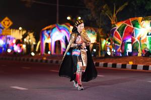 BIB: 15856
                            <button type="button" onclick="openModal(20002226)" class="btn btn-primary btn-sm float-right btn-popup" data-toggle="modal" data-target=".modal-high-quality">
                        <i class="fas fa-shopping-cart"></i> Add to Cart
                    </button>
                                            <button type="button" onclick="isThisMe(20002226, true)" class="btn btn-success btn-sm float-right btn-popup btn-isme hidden" data-toggle="tooltip" data-placement="bottom" title="นี่คือรูปของคุณใช่ไหม คลิกที่นี่เพื่อเอาเข้าอัลบั้ม">
                        <i class="fas fa-plus"></i> Add to album
                    </button>
                    <button type="button" onclick="isThisMe(20002226, false)" class="btn btn-warning btn-sm float-right btn-popup btn-isnotme hidden">
                        <i class="fas fa-ban"></i> Remove from album
                    </button>