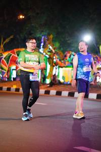BIB: 43329, 41030
                            <button type="button" onclick="openModal(19833757)" class="btn btn-primary btn-sm float-right btn-popup" data-toggle="modal" data-target=".modal-high-quality">
                        <i class="fas fa-shopping-cart"></i> Add to Cart
                    </button>
                                            <button type="button" onclick="isThisMe(19833757, true)" class="btn btn-success btn-sm float-right btn-popup btn-isme hidden" data-toggle="tooltip" data-placement="bottom" title="นี่คือรูปของคุณใช่ไหม คลิกที่นี่เพื่อเอาเข้าอัลบั้ม">
                        <i class="fas fa-plus"></i> Add to album
                    </button>
                    <button type="button" onclick="isThisMe(19833757, false)" class="btn btn-warning btn-sm float-right btn-popup btn-isnotme hidden">
                        <i class="fas fa-ban"></i> Remove from album
                    </button>