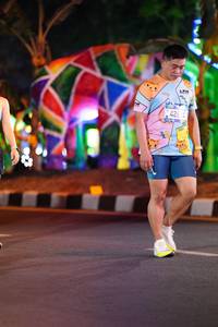 BIB: 426
                            <button type="button" onclick="openModal(20109037)" class="btn btn-primary btn-sm float-right btn-popup" data-toggle="modal" data-target=".modal-high-quality">
                        <i class="fas fa-shopping-cart"></i> Add to Cart
                    </button>
                                            <button type="button" onclick="isThisMe(20109037, true)" class="btn btn-success btn-sm float-right btn-popup btn-isme hidden" data-toggle="tooltip" data-placement="bottom" title="นี่คือรูปของคุณใช่ไหม คลิกที่นี่เพื่อเอาเข้าอัลบั้ม">
                        <i class="fas fa-plus"></i> Add to album
                    </button>
                    <button type="button" onclick="isThisMe(20109037, false)" class="btn btn-warning btn-sm float-right btn-popup btn-isnotme hidden">
                        <i class="fas fa-ban"></i> Remove from album
                    </button>