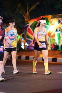 BIB: 376, 45893, 45289
                            <button type="button" onclick="openModal(20110417)" class="btn btn-primary btn-sm float-right btn-popup" data-toggle="modal" data-target=".modal-high-quality">
                        <i class="fas fa-shopping-cart"></i> Add to Cart
                    </button>
                                            <button type="button" onclick="isThisMe(20110417, true)" class="btn btn-success btn-sm float-right btn-popup btn-isme hidden" data-toggle="tooltip" data-placement="bottom" title="นี่คือรูปของคุณใช่ไหม คลิกที่นี่เพื่อเอาเข้าอัลบั้ม">
                        <i class="fas fa-plus"></i> Add to album
                    </button>
                    <button type="button" onclick="isThisMe(20110417, false)" class="btn btn-warning btn-sm float-right btn-popup btn-isnotme hidden">
                        <i class="fas fa-ban"></i> Remove from album
                    </button>