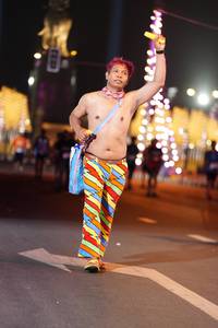 BIB: 90000
                            <button type="button" onclick="openModal(20114123)" class="btn btn-primary btn-sm float-right btn-popup" data-toggle="modal" data-target=".modal-high-quality">
                        <i class="fas fa-shopping-cart"></i> Add to Cart
                    </button>
                                            <button type="button" onclick="isThisMe(20114123, true)" class="btn btn-success btn-sm float-right btn-popup btn-isme hidden" data-toggle="tooltip" data-placement="bottom" title="นี่คือรูปของคุณใช่ไหม คลิกที่นี่เพื่อเอาเข้าอัลบั้ม">
                        <i class="fas fa-plus"></i> Add to album
                    </button>
                    <button type="button" onclick="isThisMe(20114123, false)" class="btn btn-warning btn-sm float-right btn-popup btn-isnotme hidden">
                        <i class="fas fa-ban"></i> Remove from album
                    </button>