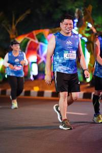 BIB: 1919, 43369
                            <button type="button" onclick="openModal(20143449)" class="btn btn-primary btn-sm float-right btn-popup" data-toggle="modal" data-target=".modal-high-quality">
                        <i class="fas fa-shopping-cart"></i> Add to Cart
                    </button>
                                            <button type="button" onclick="isThisMe(20143449, true)" class="btn btn-success btn-sm float-right btn-popup btn-isme hidden" data-toggle="tooltip" data-placement="bottom" title="นี่คือรูปของคุณใช่ไหม คลิกที่นี่เพื่อเอาเข้าอัลบั้ม">
                        <i class="fas fa-plus"></i> Add to album
                    </button>
                    <button type="button" onclick="isThisMe(20143449, false)" class="btn btn-warning btn-sm float-right btn-popup btn-isnotme hidden">
                        <i class="fas fa-ban"></i> Remove from album
                    </button>