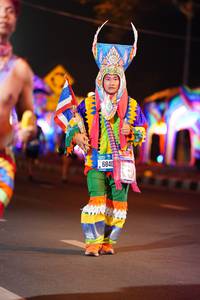 BIB: 6840
                            <button type="button" onclick="openModal(20115147)" class="btn btn-primary btn-sm float-right btn-popup" data-toggle="modal" data-target=".modal-high-quality">
                        <i class="fas fa-shopping-cart"></i> Add to Cart
                    </button>
                                            <button type="button" onclick="isThisMe(20115147, true)" class="btn btn-success btn-sm float-right btn-popup btn-isme hidden" data-toggle="tooltip" data-placement="bottom" title="นี่คือรูปของคุณใช่ไหม คลิกที่นี่เพื่อเอาเข้าอัลบั้ม">
                        <i class="fas fa-plus"></i> Add to album
                    </button>
                    <button type="button" onclick="isThisMe(20115147, false)" class="btn btn-warning btn-sm float-right btn-popup btn-isnotme hidden">
                        <i class="fas fa-ban"></i> Remove from album
                    </button>