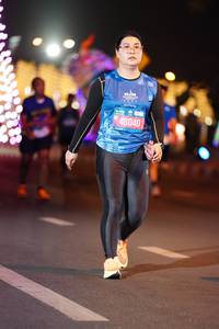 BIB: 140, 46040
                            <button type="button" onclick="openModal(20147177)" class="btn btn-primary btn-sm float-right btn-popup" data-toggle="modal" data-target=".modal-high-quality">
                        <i class="fas fa-shopping-cart"></i> Add to Cart
                    </button>
                                            <button type="button" onclick="isThisMe(20147177, true)" class="btn btn-success btn-sm float-right btn-popup btn-isme hidden" data-toggle="tooltip" data-placement="bottom" title="นี่คือรูปของคุณใช่ไหม คลิกที่นี่เพื่อเอาเข้าอัลบั้ม">
                        <i class="fas fa-plus"></i> Add to album
                    </button>
                    <button type="button" onclick="isThisMe(20147177, false)" class="btn btn-warning btn-sm float-right btn-popup btn-isnotme hidden">
                        <i class="fas fa-ban"></i> Remove from album
                    </button>