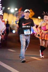 BIB: 41769
                            <button type="button" onclick="openModal(20119233)" class="btn btn-primary btn-sm float-right btn-popup" data-toggle="modal" data-target=".modal-high-quality">
                        <i class="fas fa-shopping-cart"></i> Add to Cart
                    </button>
                                            <button type="button" onclick="isThisMe(20119233, true)" class="btn btn-success btn-sm float-right btn-popup btn-isme hidden" data-toggle="tooltip" data-placement="bottom" title="นี่คือรูปของคุณใช่ไหม คลิกที่นี่เพื่อเอาเข้าอัลบั้ม">
                        <i class="fas fa-plus"></i> Add to album
                    </button>
                    <button type="button" onclick="isThisMe(20119233, false)" class="btn btn-warning btn-sm float-right btn-popup btn-isnotme hidden">
                        <i class="fas fa-ban"></i> Remove from album
                    </button>