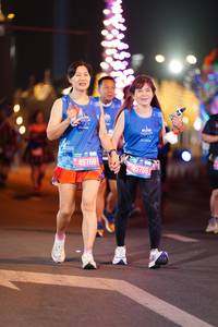 BIB: 45768, 45765
                            <button type="button" onclick="openModal(20106252)" class="btn btn-primary btn-sm float-right btn-popup" data-toggle="modal" data-target=".modal-high-quality">
                        <i class="fas fa-shopping-cart"></i> Add to Cart
                    </button>
                                            <button type="button" onclick="isThisMe(20106252, true)" class="btn btn-success btn-sm float-right btn-popup btn-isme hidden" data-toggle="tooltip" data-placement="bottom" title="นี่คือรูปของคุณใช่ไหม คลิกที่นี่เพื่อเอาเข้าอัลบั้ม">
                        <i class="fas fa-plus"></i> Add to album
                    </button>
                    <button type="button" onclick="isThisMe(20106252, false)" class="btn btn-warning btn-sm float-right btn-popup btn-isnotme hidden">
                        <i class="fas fa-ban"></i> Remove from album
                    </button>