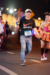 BIB: 41769
                            <button type="button" onclick="openModal(20119321)" class="btn btn-primary btn-sm float-right btn-popup" data-toggle="modal" data-target=".modal-high-quality">
                        <i class="fas fa-shopping-cart"></i> Add to Cart
                    </button>
                                            <button type="button" onclick="isThisMe(20119321, true)" class="btn btn-success btn-sm float-right btn-popup btn-isme hidden" data-toggle="tooltip" data-placement="bottom" title="นี่คือรูปของคุณใช่ไหม คลิกที่นี่เพื่อเอาเข้าอัลบั้ม">
                        <i class="fas fa-plus"></i> Add to album
                    </button>
                    <button type="button" onclick="isThisMe(20119321, false)" class="btn btn-warning btn-sm float-right btn-popup btn-isnotme hidden">
                        <i class="fas fa-ban"></i> Remove from album
                    </button>