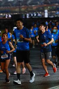 BIB: 80105, 87164, 110
                            <button type="button" onclick="openModal(20192235)" class="btn btn-primary btn-sm float-right btn-popup" data-toggle="modal" data-target=".modal-high-quality">
                        <i class="fas fa-shopping-cart"></i> Add to Cart
                    </button>
                                            <button type="button" onclick="isThisMe(20192235, true)" class="btn btn-success btn-sm float-right btn-popup btn-isme hidden" data-toggle="tooltip" data-placement="bottom" title="นี่คือรูปของคุณใช่ไหม คลิกที่นี่เพื่อเอาเข้าอัลบั้ม">
                        <i class="fas fa-plus"></i> Add to album
                    </button>
                    <button type="button" onclick="isThisMe(20192235, false)" class="btn btn-warning btn-sm float-right btn-popup btn-isnotme hidden">
                        <i class="fas fa-ban"></i> Remove from album
                    </button>