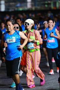 BIB: 11142, 10325
                            <button type="button" onclick="openModal(20186005)" class="btn btn-primary btn-sm float-right btn-popup" data-toggle="modal" data-target=".modal-high-quality">
                        <i class="fas fa-shopping-cart"></i> Add to Cart
                    </button>
                                            <button type="button" onclick="isThisMe(20186005, true)" class="btn btn-success btn-sm float-right btn-popup btn-isme hidden" data-toggle="tooltip" data-placement="bottom" title="นี่คือรูปของคุณใช่ไหม คลิกที่นี่เพื่อเอาเข้าอัลบั้ม">
                        <i class="fas fa-plus"></i> Add to album
                    </button>
                    <button type="button" onclick="isThisMe(20186005, false)" class="btn btn-warning btn-sm float-right btn-popup btn-isnotme hidden">
                        <i class="fas fa-ban"></i> Remove from album
                    </button>