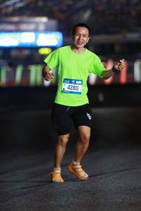 BIB: 42811
                            <button type="button" onclick="openModal(19981189)" class="btn btn-primary btn-sm float-right btn-popup" data-toggle="modal" data-target=".modal-high-quality">
                        <i class="fas fa-shopping-cart"></i> Add to Cart
                    </button>
                                            <button type="button" onclick="isThisMe(19981189, true)" class="btn btn-success btn-sm float-right btn-popup btn-isme hidden" data-toggle="tooltip" data-placement="bottom" title="นี่คือรูปของคุณใช่ไหม คลิกที่นี่เพื่อเอาเข้าอัลบั้ม">
                        <i class="fas fa-plus"></i> Add to album
                    </button>
                    <button type="button" onclick="isThisMe(19981189, false)" class="btn btn-warning btn-sm float-right btn-popup btn-isnotme hidden">
                        <i class="fas fa-ban"></i> Remove from album
                    </button>