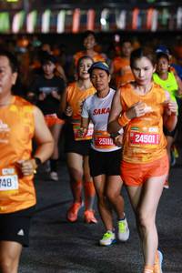 BIB: 25110, 24501
                            <button type="button" onclick="openModal(20768275)" class="btn btn-primary btn-sm float-right btn-popup" data-toggle="modal" data-target=".modal-high-quality">
                        <i class="fas fa-shopping-cart"></i> Add to Cart
                    </button>
                                            <button type="button" onclick="isThisMe(20768275, true)" class="btn btn-success btn-sm float-right btn-popup btn-isme hidden" data-toggle="tooltip" data-placement="bottom" title="นี่คือรูปของคุณใช่ไหม คลิกที่นี่เพื่อเอาเข้าอัลบั้ม">
                        <i class="fas fa-plus"></i> Add to album
                    </button>
                    <button type="button" onclick="isThisMe(20768275, false)" class="btn btn-warning btn-sm float-right btn-popup btn-isnotme hidden">
                        <i class="fas fa-ban"></i> Remove from album
                    </button>