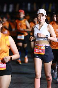 BIB: 461, 65258
                            <button type="button" onclick="openModal(20131110)" class="btn btn-primary btn-sm float-right btn-popup" data-toggle="modal" data-target=".modal-high-quality">
                        <i class="fas fa-shopping-cart"></i> Add to Cart
                    </button>
                                            <button type="button" onclick="isThisMe(20131110, true)" class="btn btn-success btn-sm float-right btn-popup btn-isme hidden" data-toggle="tooltip" data-placement="bottom" title="นี่คือรูปของคุณใช่ไหม คลิกที่นี่เพื่อเอาเข้าอัลบั้ม">
                        <i class="fas fa-plus"></i> Add to album
                    </button>
                    <button type="button" onclick="isThisMe(20131110, false)" class="btn btn-warning btn-sm float-right btn-popup btn-isnotme hidden">
                        <i class="fas fa-ban"></i> Remove from album
                    </button>