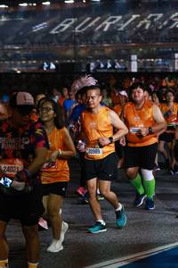 BIB: 24021, 20989, 2420
                            <button type="button" onclick="openModal(20469815)" class="btn btn-primary btn-sm float-right btn-popup" data-toggle="modal" data-target=".modal-high-quality">
                        <i class="fas fa-shopping-cart"></i> Add to Cart
                    </button>
                                            <button type="button" onclick="isThisMe(20469815, true)" class="btn btn-success btn-sm float-right btn-popup btn-isme hidden" data-toggle="tooltip" data-placement="bottom" title="นี่คือรูปของคุณใช่ไหม คลิกที่นี่เพื่อเอาเข้าอัลบั้ม">
                        <i class="fas fa-plus"></i> Add to album
                    </button>
                    <button type="button" onclick="isThisMe(20469815, false)" class="btn btn-warning btn-sm float-right btn-popup btn-isnotme hidden">
                        <i class="fas fa-ban"></i> Remove from album
                    </button>