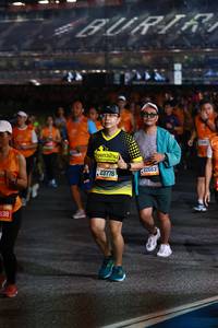 BIB: 338, 23776, 22663
                            <button type="button" onclick="openModal(20433028)" class="btn btn-primary btn-sm float-right btn-popup" data-toggle="modal" data-target=".modal-high-quality">
                        <i class="fas fa-shopping-cart"></i> Add to Cart
                    </button>
                                            <button type="button" onclick="isThisMe(20433028, true)" class="btn btn-success btn-sm float-right btn-popup btn-isme hidden" data-toggle="tooltip" data-placement="bottom" title="นี่คือรูปของคุณใช่ไหม คลิกที่นี่เพื่อเอาเข้าอัลบั้ม">
                        <i class="fas fa-plus"></i> Add to album
                    </button>
                    <button type="button" onclick="isThisMe(20433028, false)" class="btn btn-warning btn-sm float-right btn-popup btn-isnotme hidden">
                        <i class="fas fa-ban"></i> Remove from album
                    </button>