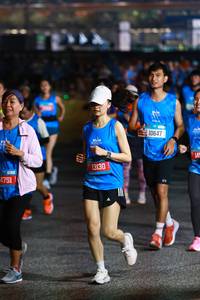 BIB: 4751, 13130, 10647
                            <button type="button" onclick="openModal(20255611)" class="btn btn-primary btn-sm float-right btn-popup" data-toggle="modal" data-target=".modal-high-quality">
                        <i class="fas fa-shopping-cart"></i> Add to Cart
                    </button>
                                            <button type="button" onclick="isThisMe(20255611, true)" class="btn btn-success btn-sm float-right btn-popup btn-isme hidden" data-toggle="tooltip" data-placement="bottom" title="นี่คือรูปของคุณใช่ไหม คลิกที่นี่เพื่อเอาเข้าอัลบั้ม">
                        <i class="fas fa-plus"></i> Add to album
                    </button>
                    <button type="button" onclick="isThisMe(20255611, false)" class="btn btn-warning btn-sm float-right btn-popup btn-isnotme hidden">
                        <i class="fas fa-ban"></i> Remove from album
                    </button>