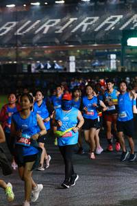 BIB: 4543, 5207, 1343, 150
                            <button type="button" onclick="openModal(20794367)" class="btn btn-primary btn-sm float-right btn-popup" data-toggle="modal" data-target=".modal-high-quality">
                        <i class="fas fa-shopping-cart"></i> Add to Cart
                    </button>
                                            <button type="button" onclick="isThisMe(20794367, true)" class="btn btn-success btn-sm float-right btn-popup btn-isme hidden" data-toggle="tooltip" data-placement="bottom" title="นี่คือรูปของคุณใช่ไหม คลิกที่นี่เพื่อเอาเข้าอัลบั้ม">
                        <i class="fas fa-plus"></i> Add to album
                    </button>
                    <button type="button" onclick="isThisMe(20794367, false)" class="btn btn-warning btn-sm float-right btn-popup btn-isnotme hidden">
                        <i class="fas fa-ban"></i> Remove from album
                    </button>