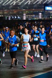 BIB: 86401, 13080, 13159
                            <button type="button" onclick="openModal(20370234)" class="btn btn-primary btn-sm float-right btn-popup" data-toggle="modal" data-target=".modal-high-quality">
                        <i class="fas fa-shopping-cart"></i> Add to Cart
                    </button>
                                            <button type="button" onclick="isThisMe(20370234, true)" class="btn btn-success btn-sm float-right btn-popup btn-isme hidden" data-toggle="tooltip" data-placement="bottom" title="นี่คือรูปของคุณใช่ไหม คลิกที่นี่เพื่อเอาเข้าอัลบั้ม">
                        <i class="fas fa-plus"></i> Add to album
                    </button>
                    <button type="button" onclick="isThisMe(20370234, false)" class="btn btn-warning btn-sm float-right btn-popup btn-isnotme hidden">
                        <i class="fas fa-ban"></i> Remove from album
                    </button>