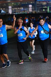 BIB: 110, 91163
                            <button type="button" onclick="openModal(20746686)" class="btn btn-primary btn-sm float-right btn-popup" data-toggle="modal" data-target=".modal-high-quality">
                        <i class="fas fa-shopping-cart"></i> Add to Cart
                    </button>
                                            <button type="button" onclick="isThisMe(20746686, true)" class="btn btn-success btn-sm float-right btn-popup btn-isme hidden" data-toggle="tooltip" data-placement="bottom" title="นี่คือรูปของคุณใช่ไหม คลิกที่นี่เพื่อเอาเข้าอัลบั้ม">
                        <i class="fas fa-plus"></i> Add to album
                    </button>
                    <button type="button" onclick="isThisMe(20746686, false)" class="btn btn-warning btn-sm float-right btn-popup btn-isnotme hidden">
                        <i class="fas fa-ban"></i> Remove from album
                    </button>