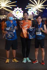 BIB: 2023, 219, 40180
                            <button type="button" onclick="openModal(20756806)" class="btn btn-primary btn-sm float-right btn-popup" data-toggle="modal" data-target=".modal-high-quality">
                        <i class="fas fa-shopping-cart"></i> Add to Cart
                    </button>
                                            <button type="button" onclick="isThisMe(20756806, true)" class="btn btn-success btn-sm float-right btn-popup btn-isme hidden" data-toggle="tooltip" data-placement="bottom" title="นี่คือรูปของคุณใช่ไหม คลิกที่นี่เพื่อเอาเข้าอัลบั้ม">
                        <i class="fas fa-plus"></i> Add to album
                    </button>
                    <button type="button" onclick="isThisMe(20756806, false)" class="btn btn-warning btn-sm float-right btn-popup btn-isnotme hidden">
                        <i class="fas fa-ban"></i> Remove from album
                    </button>