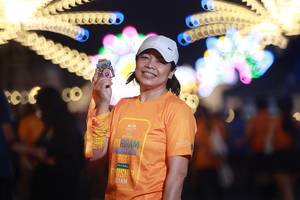 BIB: 88888, 190, 2023
                            <button type="button" onclick="openModal(20756268)" class="btn btn-primary btn-sm float-right btn-popup" data-toggle="modal" data-target=".modal-high-quality">
                        <i class="fas fa-shopping-cart"></i> Add to Cart
                    </button>
                                            <button type="button" onclick="isThisMe(20756268, true)" class="btn btn-success btn-sm float-right btn-popup btn-isme hidden" data-toggle="tooltip" data-placement="bottom" title="นี่คือรูปของคุณใช่ไหม คลิกที่นี่เพื่อเอาเข้าอัลบั้ม">
                        <i class="fas fa-plus"></i> Add to album
                    </button>
                    <button type="button" onclick="isThisMe(20756268, false)" class="btn btn-warning btn-sm float-right btn-popup btn-isnotme hidden">
                        <i class="fas fa-ban"></i> Remove from album
                    </button>