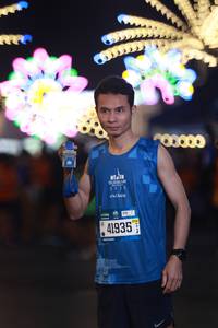 BIB: 2023, 41935
                            <button type="button" onclick="openModal(20769902)" class="btn btn-primary btn-sm float-right btn-popup" data-toggle="modal" data-target=".modal-high-quality">
                        <i class="fas fa-shopping-cart"></i> Add to Cart
                    </button>
                                            <button type="button" onclick="isThisMe(20769902, true)" class="btn btn-success btn-sm float-right btn-popup btn-isme hidden" data-toggle="tooltip" data-placement="bottom" title="นี่คือรูปของคุณใช่ไหม คลิกที่นี่เพื่อเอาเข้าอัลบั้ม">
                        <i class="fas fa-plus"></i> Add to album
                    </button>
                    <button type="button" onclick="isThisMe(20769902, false)" class="btn btn-warning btn-sm float-right btn-popup btn-isnotme hidden">
                        <i class="fas fa-ban"></i> Remove from album
                    </button>