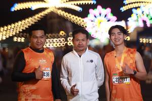 BIB: 021, 436, 2373
                            <button type="button" onclick="openModal(20817474)" class="btn btn-primary btn-sm float-right btn-popup" data-toggle="modal" data-target=".modal-high-quality">
                        <i class="fas fa-shopping-cart"></i> Add to Cart
                    </button>
                                            <button type="button" onclick="isThisMe(20817474, true)" class="btn btn-success btn-sm float-right btn-popup btn-isme hidden" data-toggle="tooltip" data-placement="bottom" title="นี่คือรูปของคุณใช่ไหม คลิกที่นี่เพื่อเอาเข้าอัลบั้ม">
                        <i class="fas fa-plus"></i> Add to album
                    </button>
                    <button type="button" onclick="isThisMe(20817474, false)" class="btn btn-warning btn-sm float-right btn-popup btn-isnotme hidden">
                        <i class="fas fa-ban"></i> Remove from album
                    </button>
