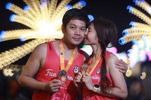 BIB: 211
                            <button type="button" onclick="openModal(20818544)" class="btn btn-primary btn-sm float-right btn-popup" data-toggle="modal" data-target=".modal-high-quality">
                        <i class="fas fa-shopping-cart"></i> Add to Cart
                    </button>
                                            <button type="button" onclick="isThisMe(20818544, true)" class="btn btn-success btn-sm float-right btn-popup btn-isme hidden" data-toggle="tooltip" data-placement="bottom" title="นี่คือรูปของคุณใช่ไหม คลิกที่นี่เพื่อเอาเข้าอัลบั้ม">
                        <i class="fas fa-plus"></i> Add to album
                    </button>
                    <button type="button" onclick="isThisMe(20818544, false)" class="btn btn-warning btn-sm float-right btn-popup btn-isnotme hidden">
                        <i class="fas fa-ban"></i> Remove from album
                    </button>