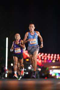 BIB: 20160, 86206
                            <button type="button" onclick="openModal(19724613)" class="btn btn-primary btn-sm float-right btn-popup" data-toggle="modal" data-target=".modal-high-quality">
                        <i class="fas fa-shopping-cart"></i> Add to Cart
                    </button>
                                            <button type="button" onclick="isThisMe(19724613, true)" class="btn btn-success btn-sm float-right btn-popup btn-isme hidden" data-toggle="tooltip" data-placement="bottom" title="นี่คือรูปของคุณใช่ไหม คลิกที่นี่เพื่อเอาเข้าอัลบั้ม">
                        <i class="fas fa-plus"></i> Add to album
                    </button>
                    <button type="button" onclick="isThisMe(19724613, false)" class="btn btn-warning btn-sm float-right btn-popup btn-isnotme hidden">
                        <i class="fas fa-ban"></i> Remove from album
                    </button>