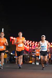 BIB: 22655, 21535, 40123
                            <button type="button" onclick="openModal(19801249)" class="btn btn-primary btn-sm float-right btn-popup" data-toggle="modal" data-target=".modal-high-quality">
                        <i class="fas fa-shopping-cart"></i> Add to Cart
                    </button>
                                            <button type="button" onclick="isThisMe(19801249, true)" class="btn btn-success btn-sm float-right btn-popup btn-isme hidden" data-toggle="tooltip" data-placement="bottom" title="นี่คือรูปของคุณใช่ไหม คลิกที่นี่เพื่อเอาเข้าอัลบั้ม">
                        <i class="fas fa-plus"></i> Add to album
                    </button>
                    <button type="button" onclick="isThisMe(19801249, false)" class="btn btn-warning btn-sm float-right btn-popup btn-isnotme hidden">
                        <i class="fas fa-ban"></i> Remove from album
                    </button>