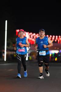 BIB: 45494, 43488
                            <button type="button" onclick="openModal(20193964)" class="btn btn-primary btn-sm float-right btn-popup" data-toggle="modal" data-target=".modal-high-quality">
                        <i class="fas fa-shopping-cart"></i> Add to Cart
                    </button>
                                            <button type="button" onclick="isThisMe(20193964, true)" class="btn btn-success btn-sm float-right btn-popup btn-isme hidden" data-toggle="tooltip" data-placement="bottom" title="นี่คือรูปของคุณใช่ไหม คลิกที่นี่เพื่อเอาเข้าอัลบั้ม">
                        <i class="fas fa-plus"></i> Add to album
                    </button>
                    <button type="button" onclick="isThisMe(20193964, false)" class="btn btn-warning btn-sm float-right btn-popup btn-isnotme hidden">
                        <i class="fas fa-ban"></i> Remove from album
                    </button>