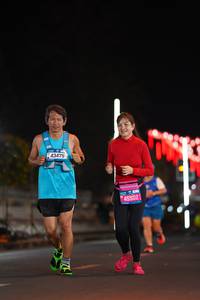 BIB: 43475, 45502
                            <button type="button" onclick="openModal(20213852)" class="btn btn-primary btn-sm float-right btn-popup" data-toggle="modal" data-target=".modal-high-quality">
                        <i class="fas fa-shopping-cart"></i> Add to Cart
                    </button>
                                            <button type="button" onclick="isThisMe(20213852, true)" class="btn btn-success btn-sm float-right btn-popup btn-isme hidden" data-toggle="tooltip" data-placement="bottom" title="นี่คือรูปของคุณใช่ไหม คลิกที่นี่เพื่อเอาเข้าอัลบั้ม">
                        <i class="fas fa-plus"></i> Add to album
                    </button>
                    <button type="button" onclick="isThisMe(20213852, false)" class="btn btn-warning btn-sm float-right btn-popup btn-isnotme hidden">
                        <i class="fas fa-ban"></i> Remove from album
                    </button>