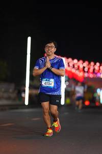 BIB: 010, 41724
                            <button type="button" onclick="openModal(20192392)" class="btn btn-primary btn-sm float-right btn-popup" data-toggle="modal" data-target=".modal-high-quality">
                        <i class="fas fa-shopping-cart"></i> Add to Cart
                    </button>
                                            <button type="button" onclick="isThisMe(20192392, true)" class="btn btn-success btn-sm float-right btn-popup btn-isme hidden" data-toggle="tooltip" data-placement="bottom" title="นี่คือรูปของคุณใช่ไหม คลิกที่นี่เพื่อเอาเข้าอัลบั้ม">
                        <i class="fas fa-plus"></i> Add to album
                    </button>
                    <button type="button" onclick="isThisMe(20192392, false)" class="btn btn-warning btn-sm float-right btn-popup btn-isnotme hidden">
                        <i class="fas fa-ban"></i> Remove from album
                    </button>