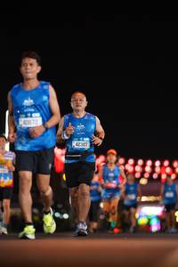 BIB: 40672, 42307
                            <button type="button" onclick="openModal(20182455)" class="btn btn-primary btn-sm float-right btn-popup" data-toggle="modal" data-target=".modal-high-quality">
                        <i class="fas fa-shopping-cart"></i> Add to Cart
                    </button>
                                            <button type="button" onclick="isThisMe(20182455, true)" class="btn btn-success btn-sm float-right btn-popup btn-isme hidden" data-toggle="tooltip" data-placement="bottom" title="นี่คือรูปของคุณใช่ไหม คลิกที่นี่เพื่อเอาเข้าอัลบั้ม">
                        <i class="fas fa-plus"></i> Add to album
                    </button>
                    <button type="button" onclick="isThisMe(20182455, false)" class="btn btn-warning btn-sm float-right btn-popup btn-isnotme hidden">
                        <i class="fas fa-ban"></i> Remove from album
                    </button>