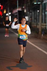 BIB: 43300
                            <button type="button" onclick="openModal(20219677)" class="btn btn-primary btn-sm float-right btn-popup" data-toggle="modal" data-target=".modal-high-quality">
                        <i class="fas fa-shopping-cart"></i> Add to Cart
                    </button>
                                            <button type="button" onclick="isThisMe(20219677, true)" class="btn btn-success btn-sm float-right btn-popup btn-isme hidden" data-toggle="tooltip" data-placement="bottom" title="นี่คือรูปของคุณใช่ไหม คลิกที่นี่เพื่อเอาเข้าอัลบั้ม">
                        <i class="fas fa-plus"></i> Add to album
                    </button>
                    <button type="button" onclick="isThisMe(20219677, false)" class="btn btn-warning btn-sm float-right btn-popup btn-isnotme hidden">
                        <i class="fas fa-ban"></i> Remove from album
                    </button>