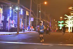 BIB: 100
                            <button type="button" onclick="openModal(21397768)" class="btn btn-primary btn-sm float-right btn-popup" data-toggle="modal" data-target=".modal-high-quality">
                        <i class="fas fa-shopping-cart"></i> Add to Cart
                    </button>
                                            <button type="button" onclick="isThisMe(21397768, true)" class="btn btn-success btn-sm float-right btn-popup btn-isme hidden" data-toggle="tooltip" data-placement="bottom" title="นี่คือรูปของคุณใช่ไหม คลิกที่นี่เพื่อเอาเข้าอัลบั้ม">
                        <i class="fas fa-plus"></i> Add to album
                    </button>
                    <button type="button" onclick="isThisMe(21397768, false)" class="btn btn-warning btn-sm float-right btn-popup btn-isnotme hidden">
                        <i class="fas fa-ban"></i> Remove from album
                    </button>