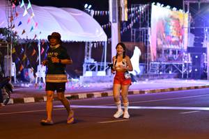 BIB: 
                            <button type="button" onclick="openModal(21389407)" class="btn btn-primary btn-sm float-right btn-popup" data-toggle="modal" data-target=".modal-high-quality">
                        <i class="fas fa-shopping-cart"></i> Add to Cart
                    </button>
                                            <button type="button" onclick="isThisMe(21389407, true)" class="btn btn-success btn-sm float-right btn-popup btn-isme hidden" data-toggle="tooltip" data-placement="bottom" title="นี่คือรูปของคุณใช่ไหม คลิกที่นี่เพื่อเอาเข้าอัลบั้ม">
                        <i class="fas fa-plus"></i> Add to album
                    </button>
                    <button type="button" onclick="isThisMe(21389407, false)" class="btn btn-warning btn-sm float-right btn-popup btn-isnotme hidden">
                        <i class="fas fa-ban"></i> Remove from album
                    </button>