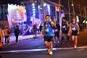 BIB: 10009, 680
                            <button type="button" onclick="openModal(21394584)" class="btn btn-primary btn-sm float-right btn-popup" data-toggle="modal" data-target=".modal-high-quality">
                        <i class="fas fa-shopping-cart"></i> Add to Cart
                    </button>
                                            <button type="button" onclick="isThisMe(21394584, true)" class="btn btn-success btn-sm float-right btn-popup btn-isme hidden" data-toggle="tooltip" data-placement="bottom" title="นี่คือรูปของคุณใช่ไหม คลิกที่นี่เพื่อเอาเข้าอัลบั้ม">
                        <i class="fas fa-plus"></i> Add to album
                    </button>
                    <button type="button" onclick="isThisMe(21394584, false)" class="btn btn-warning btn-sm float-right btn-popup btn-isnotme hidden">
                        <i class="fas fa-ban"></i> Remove from album
                    </button>