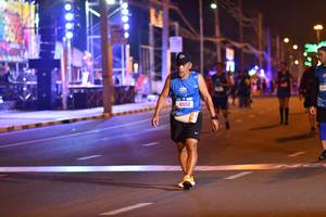 BIB: 41650, 433
                            <button type="button" onclick="openModal(21395582)" class="btn btn-primary btn-sm float-right btn-popup" data-toggle="modal" data-target=".modal-high-quality">
                        <i class="fas fa-shopping-cart"></i> Add to Cart
                    </button>
                                            <button type="button" onclick="isThisMe(21395582, true)" class="btn btn-success btn-sm float-right btn-popup btn-isme hidden" data-toggle="tooltip" data-placement="bottom" title="นี่คือรูปของคุณใช่ไหม คลิกที่นี่เพื่อเอาเข้าอัลบั้ม">
                        <i class="fas fa-plus"></i> Add to album
                    </button>
                    <button type="button" onclick="isThisMe(21395582, false)" class="btn btn-warning btn-sm float-right btn-popup btn-isnotme hidden">
                        <i class="fas fa-ban"></i> Remove from album
                    </button>